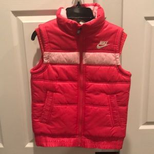 Nike puffer vest- girls